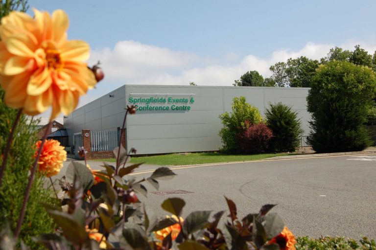 Lumen field event center retirementtews